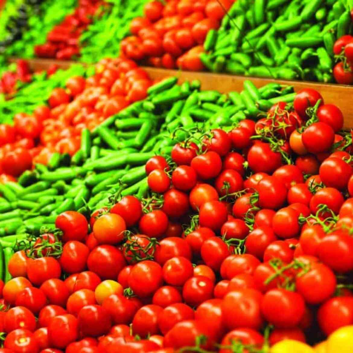Tomatoes veg supermkt HR 1200x800 1